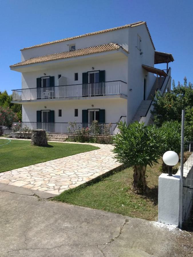 Sam΄S Rooms Agios Georgios  Eksteriør billede